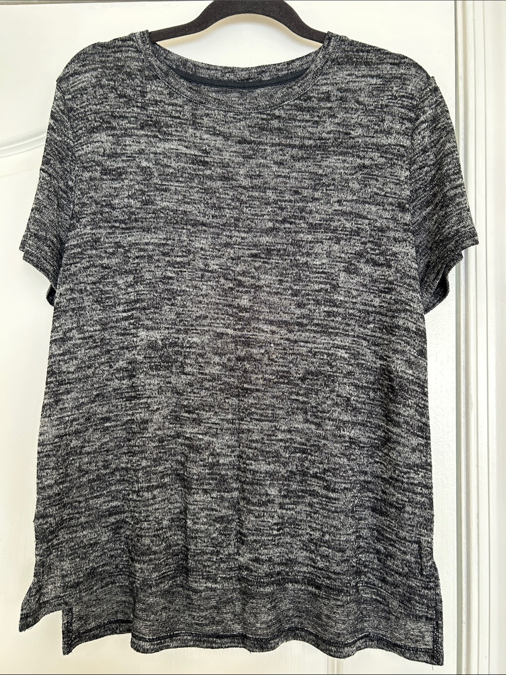 Lou & Grey Black and White Marled Short Sleeve Top